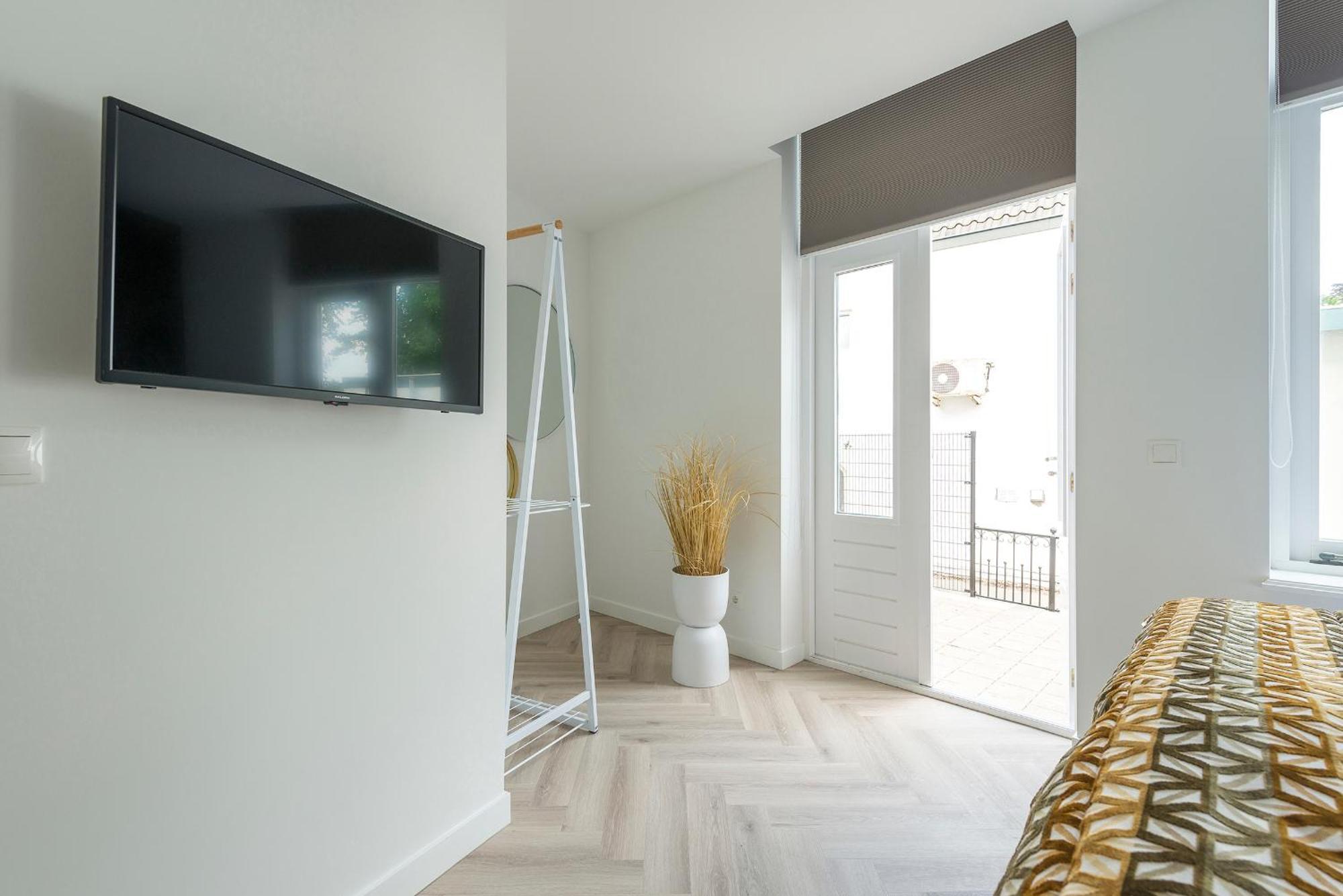 New Xl Prestige Home With Balconies Roosendaal Exteriér fotografie
